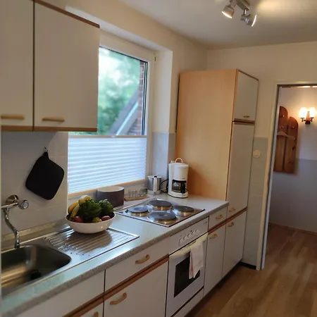 3 Strandmuschel Mit Sonnenbalkon Im 1 Og Nr8 *